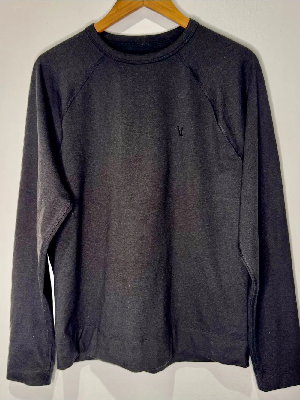 VUORI Men's Coronado Crewneck Sweatshirt - Black Medium - Picture 1 of 14